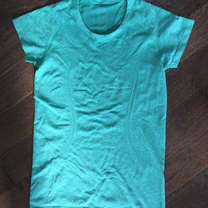Lululemon Swiftly Tech tee size 8
